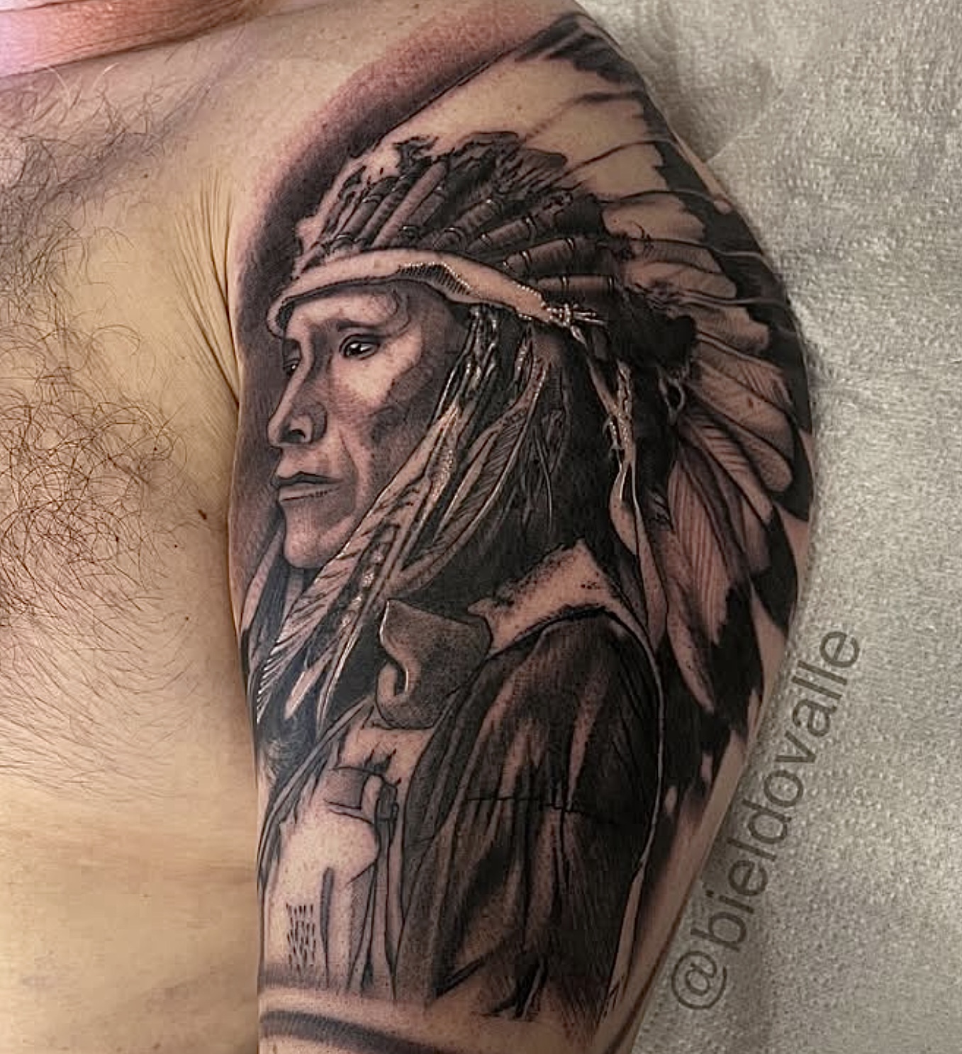 Realism Biel Tattoo
