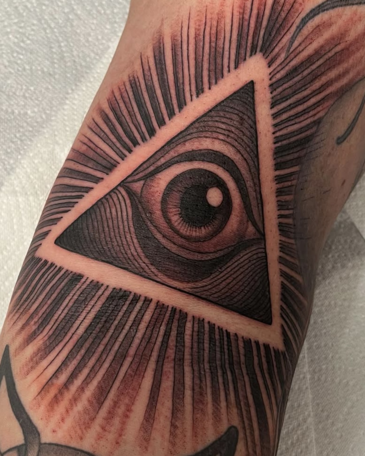 Conseptual Biel Tattoo