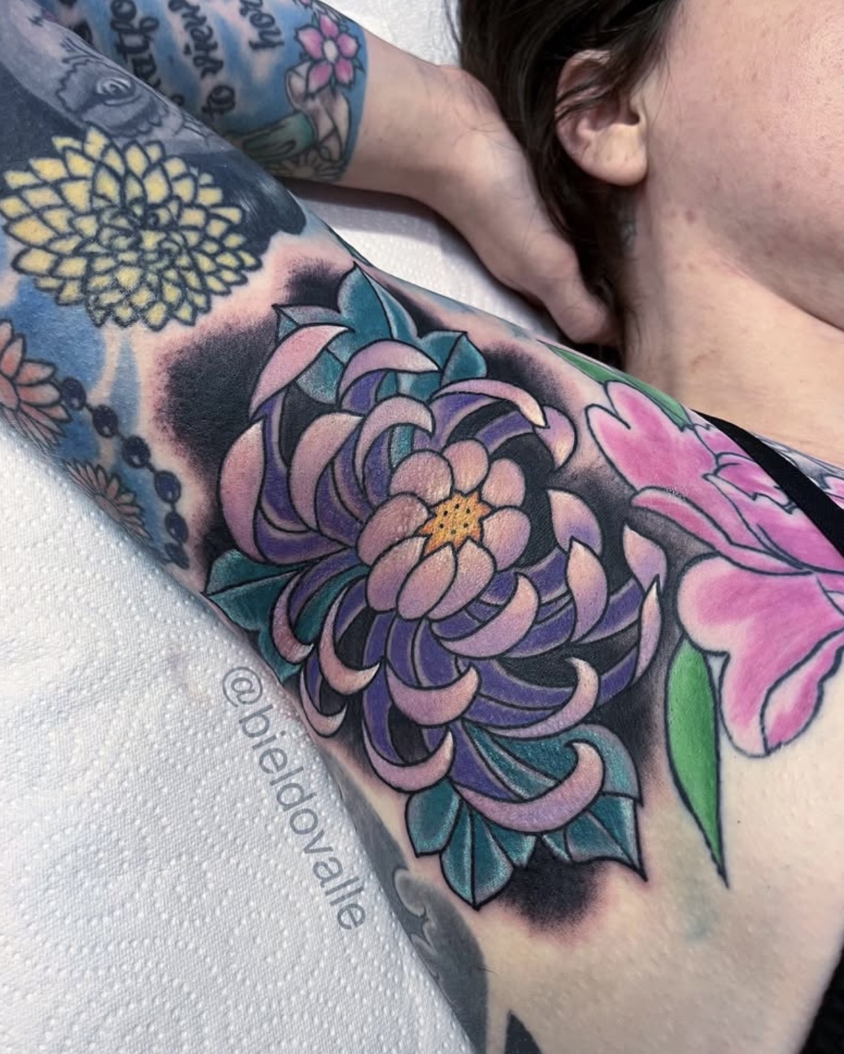 Oriental Biel Tattoo