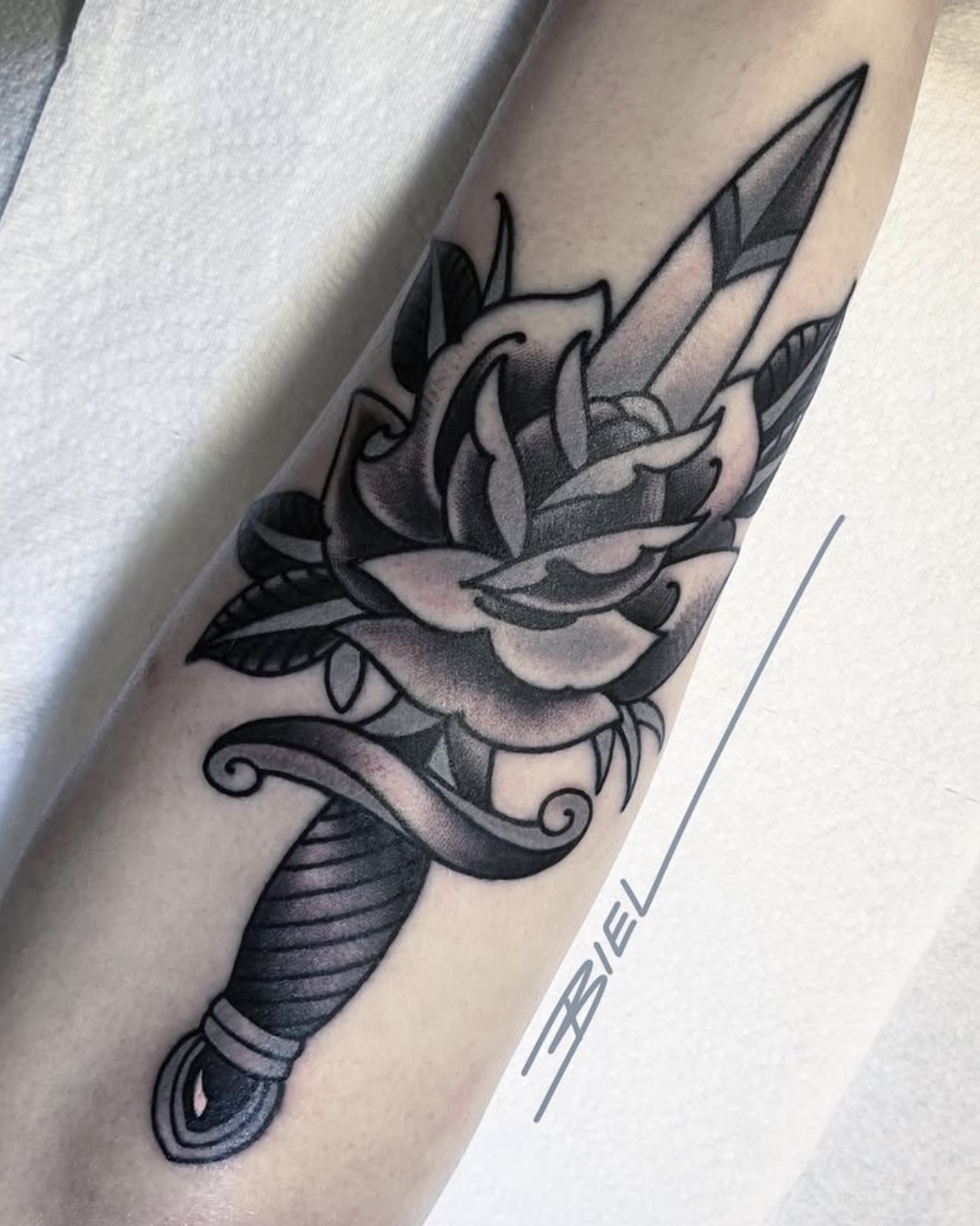 Conseptual Biel Tattoo