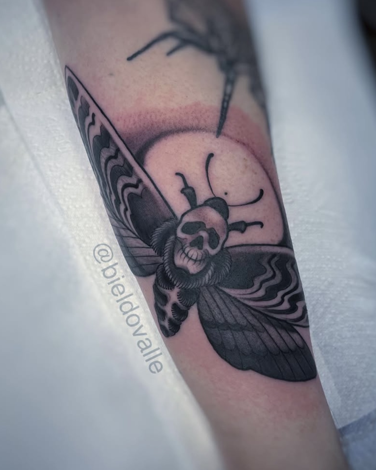 Conseptual Biel Tattoo