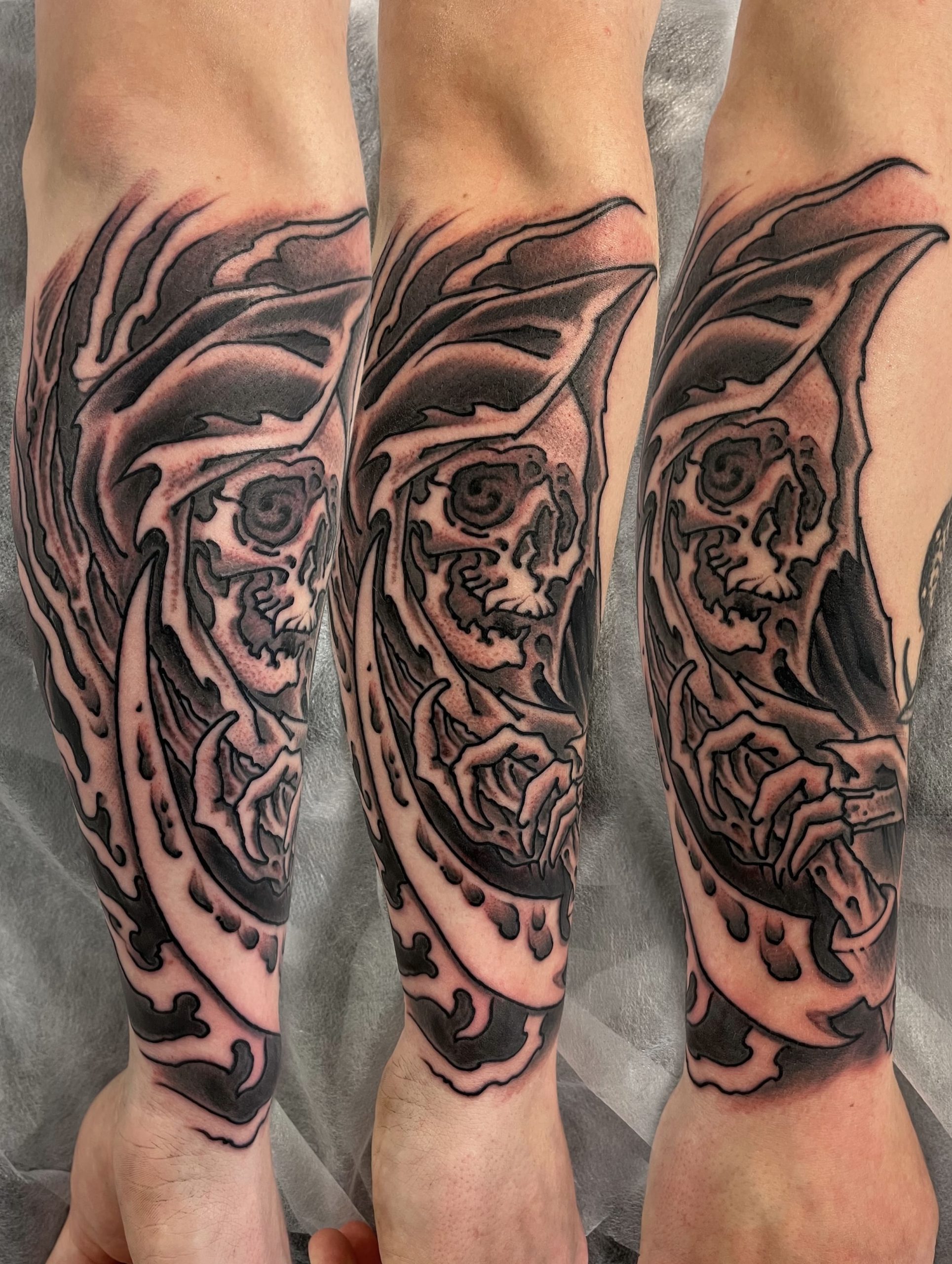 Conseptual Biel Tattoo